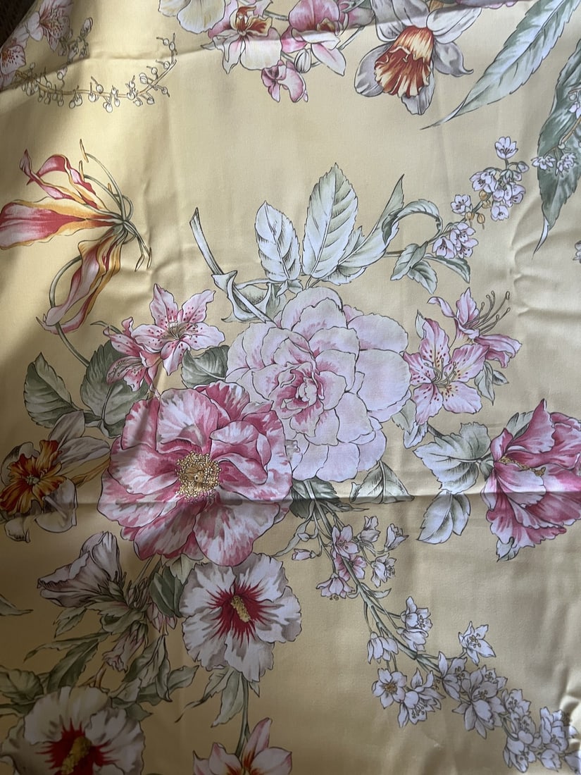 Scalamandre La Generosa 2 Yards in Yellow (1 of 5)