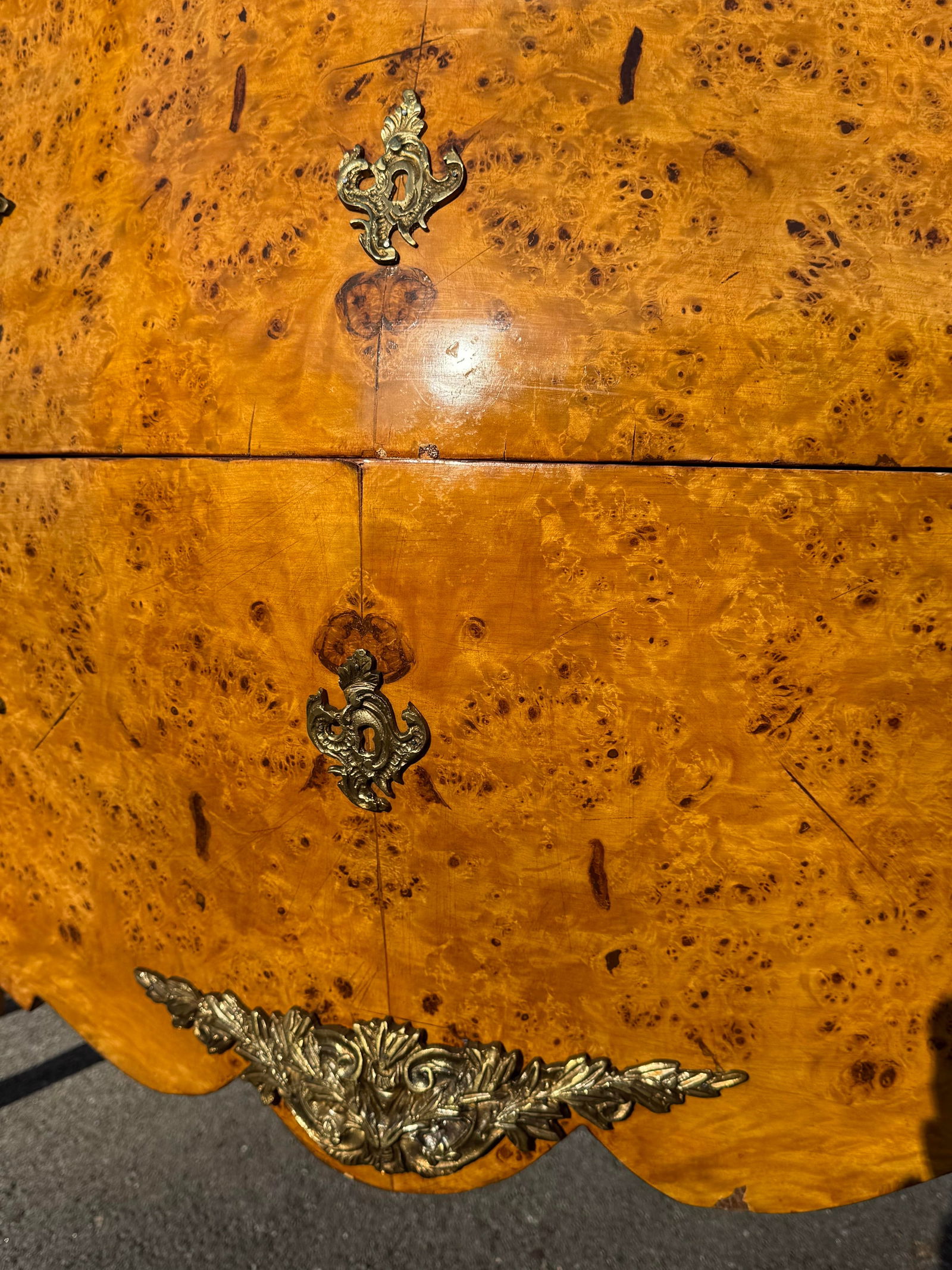 19th Century Antique Italian Burlwood & Marble Bombe Commode - 8