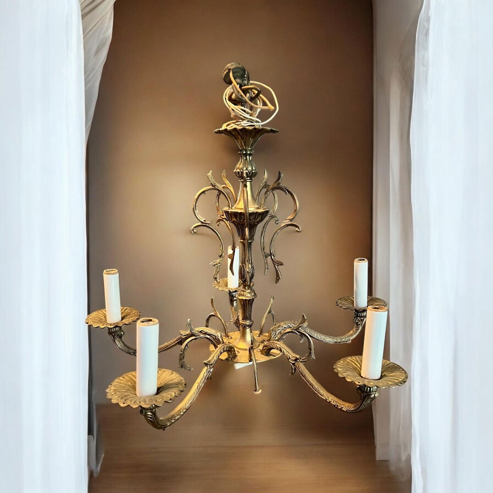 Early 20th Century French Art Nouveau Antique Brass Ornate 5 Arm Scrollwork Chandelier, Not Tested - 2