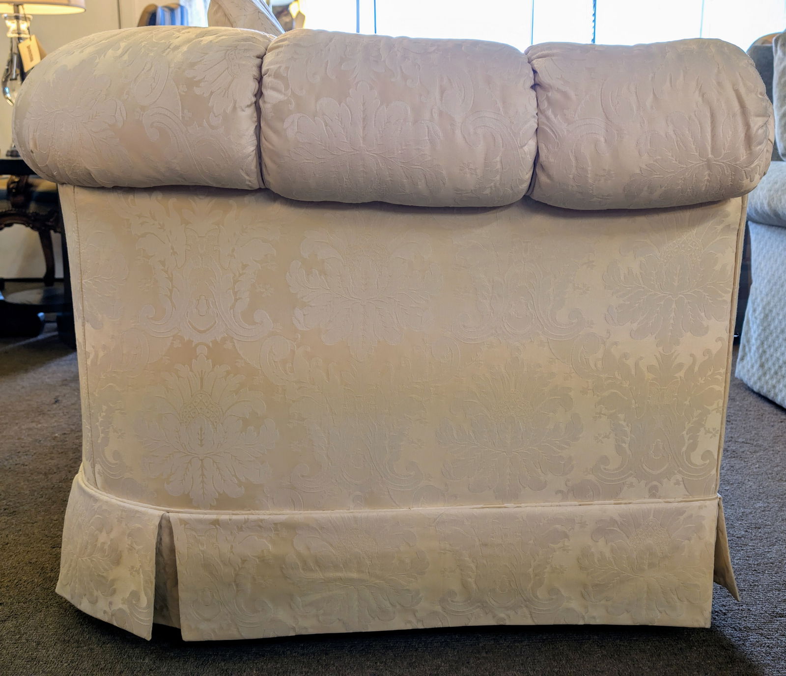 Late 20th Century Baker Furniture Traditional White Loveseat - 3