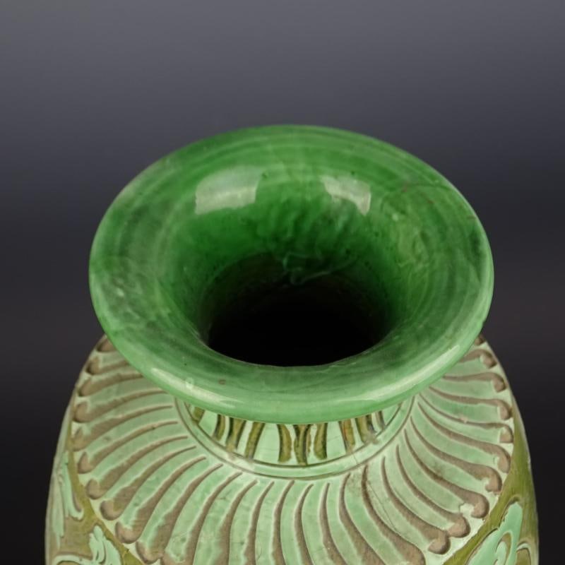 Vintage Chinese Porcelain Song Cizhou Kiln Green Glaze Porcelain Vase Hand Carved Flowers and Crane - 5
