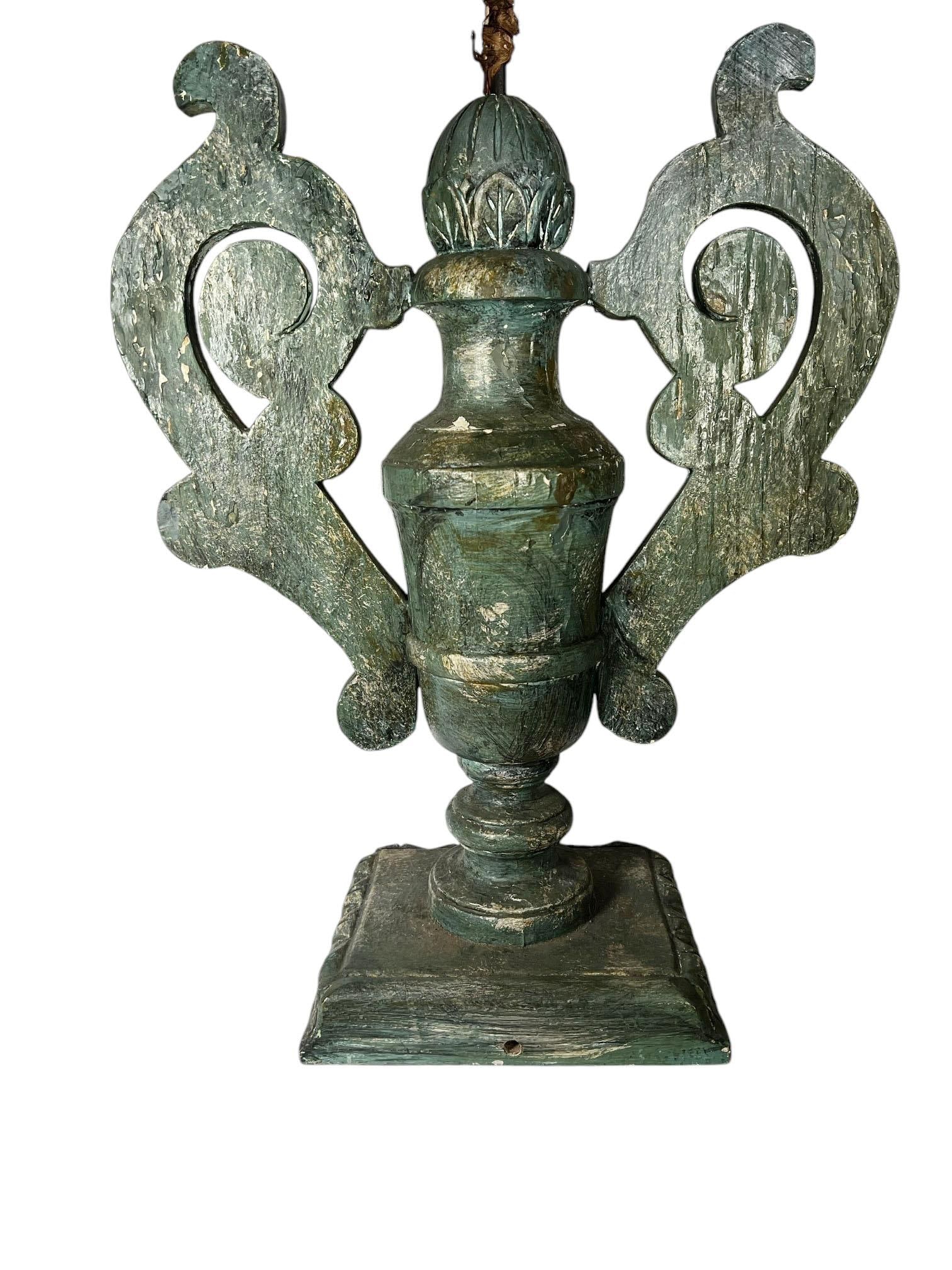 Mid 19th Century Italian Carved Wood Urns With Handles and Faceted Cut Crystal Flowers - Pair - 9