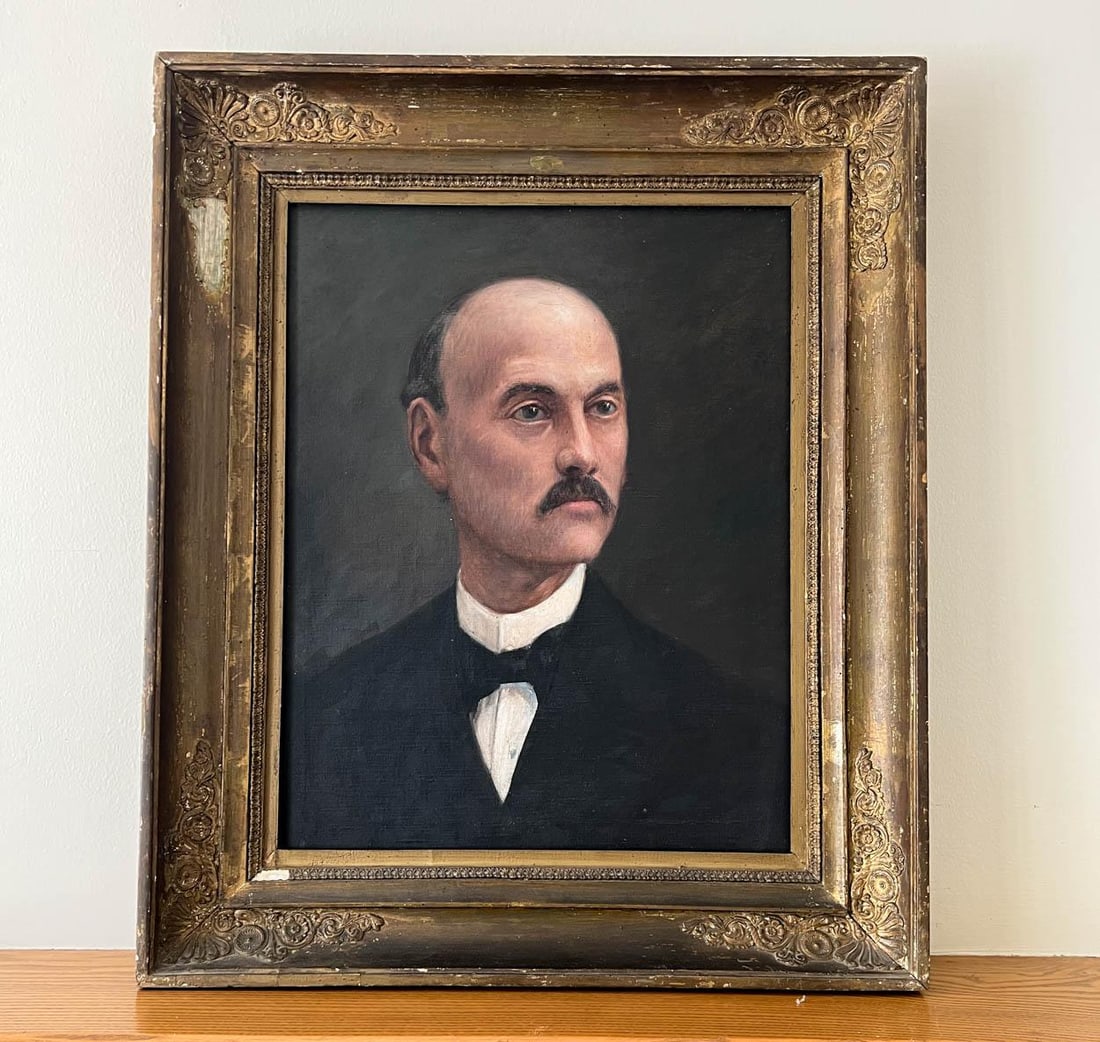 19th C. French Gentleman Portrait Oil Painting - 7