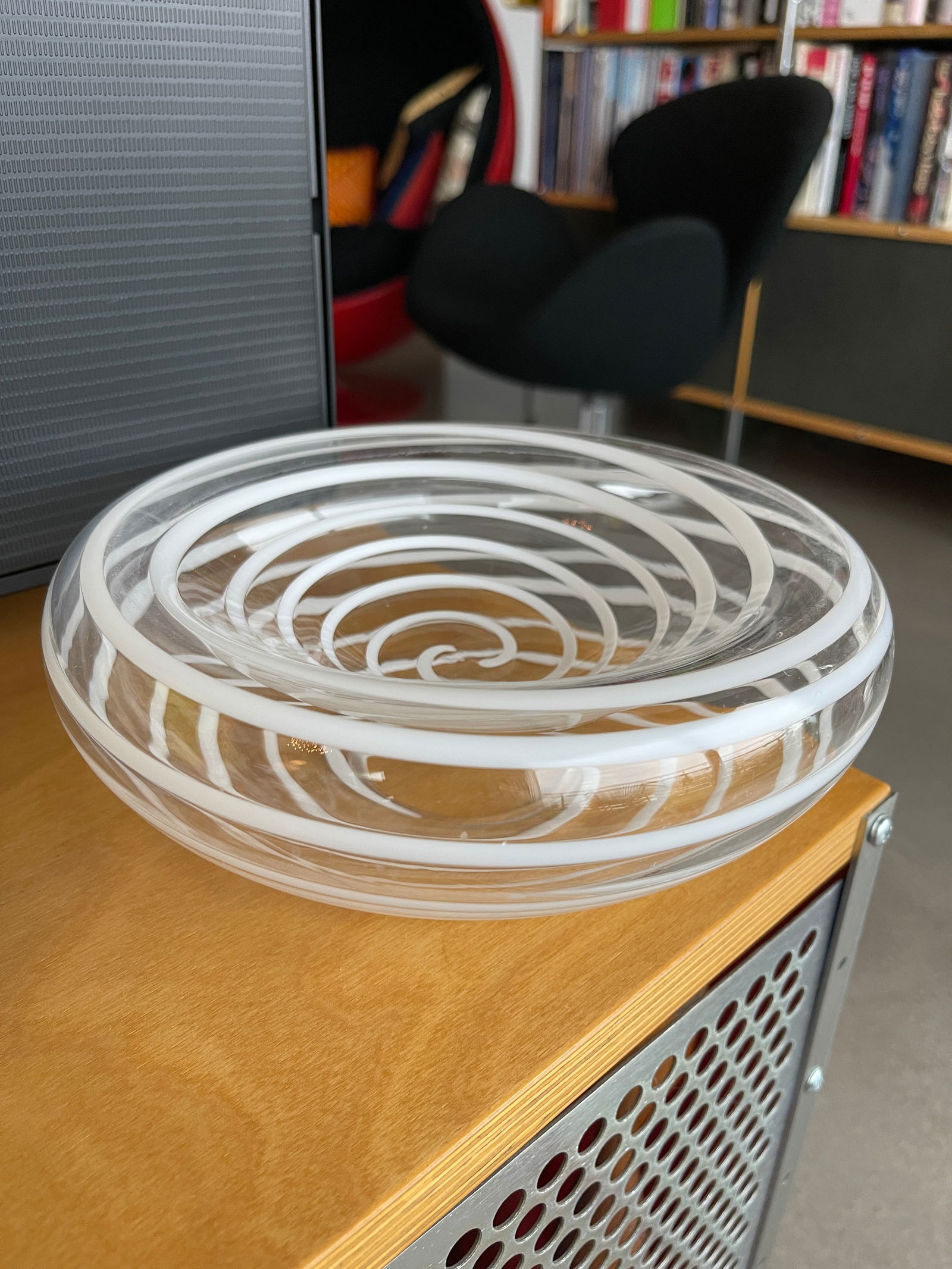 1980s Kurata Glass Sculpture Bowl Threaded Clear White Postmodern Mikassa Memphis Design - 8