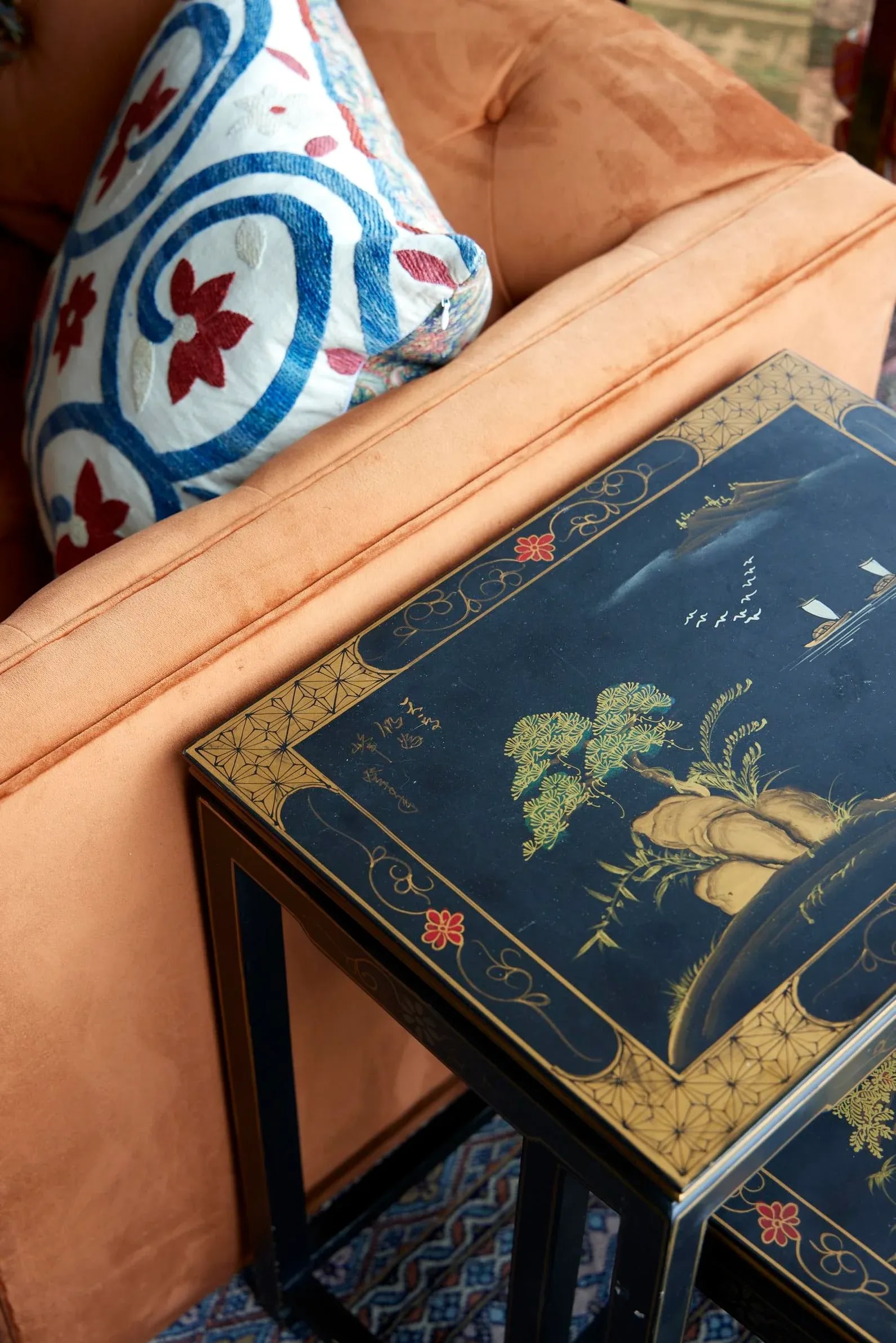 Late 20th Century Chinese Nesting Tables - 3 Pieces - 2