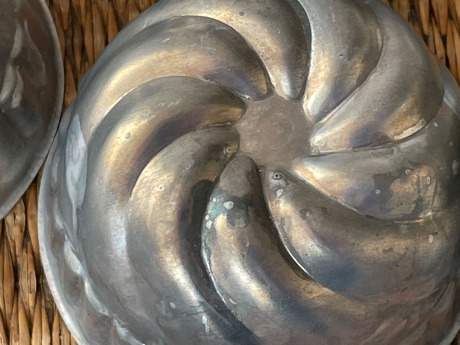 Set of Eight Mid Century Miniature Bundt Cake Molds - 4