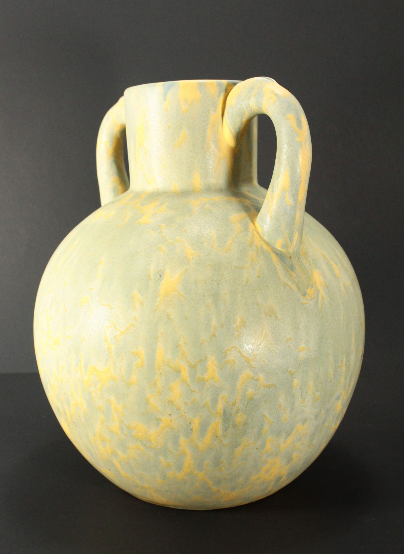 Early 1900's American Studio Pottery Arts & Crafts Celadon Mottled Glaze Vase - 2