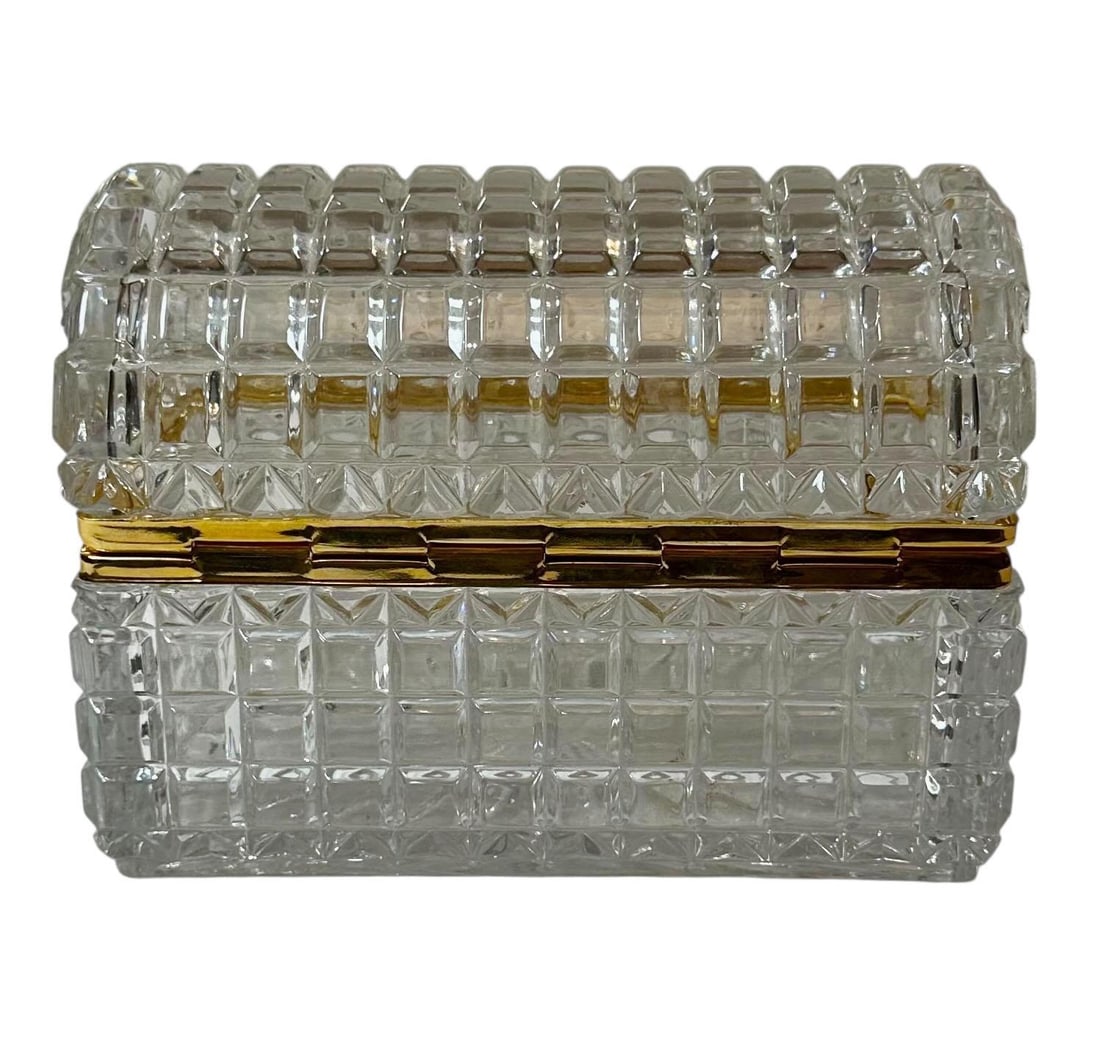 1950s Czechoslovakian Crystal Box - 9