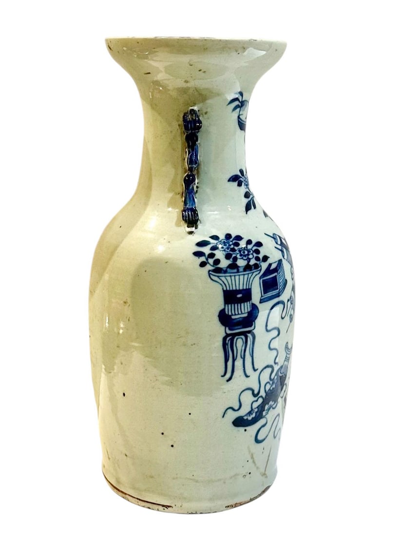 19th Century Chinese Blue and White Vase With Celadon Cast and Foo Dog Handles - 8