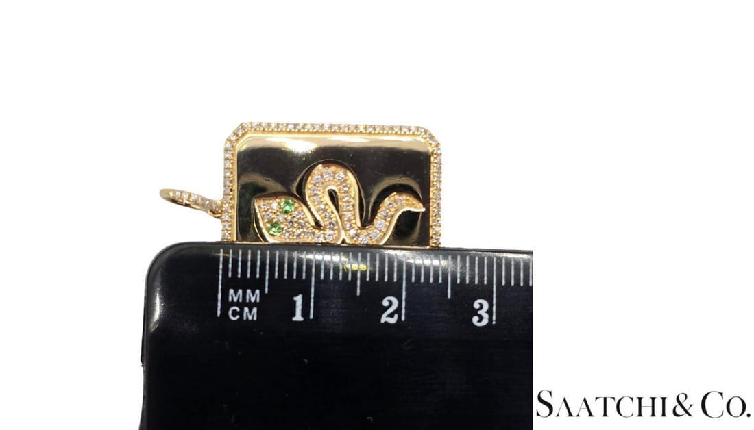 Late 20th Century Snake Pendant Natural VVS Diamond & Natural Tsavorite 14k (585) Yellow Gold - 6