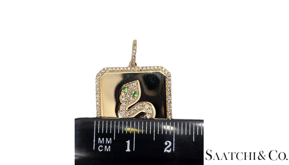 Late 20th Century Snake Pendant Natural VVS Diamond & Natural Tsavorite 14k (585) Yellow Gold - 7