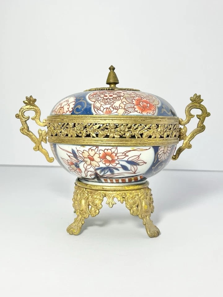 19th Century Antique Imari Dore Japanese Porcelain Gold Gilt Potpourri, Foo Dogs - 4