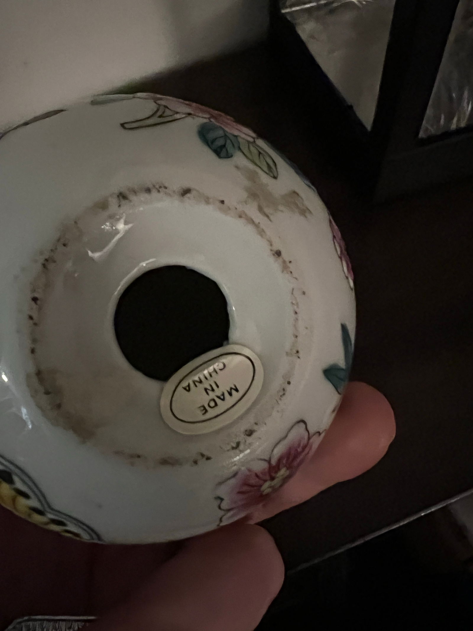 Vintage Porcelain Chinese Decorative Egg - Beautiful Details and Colors - 2