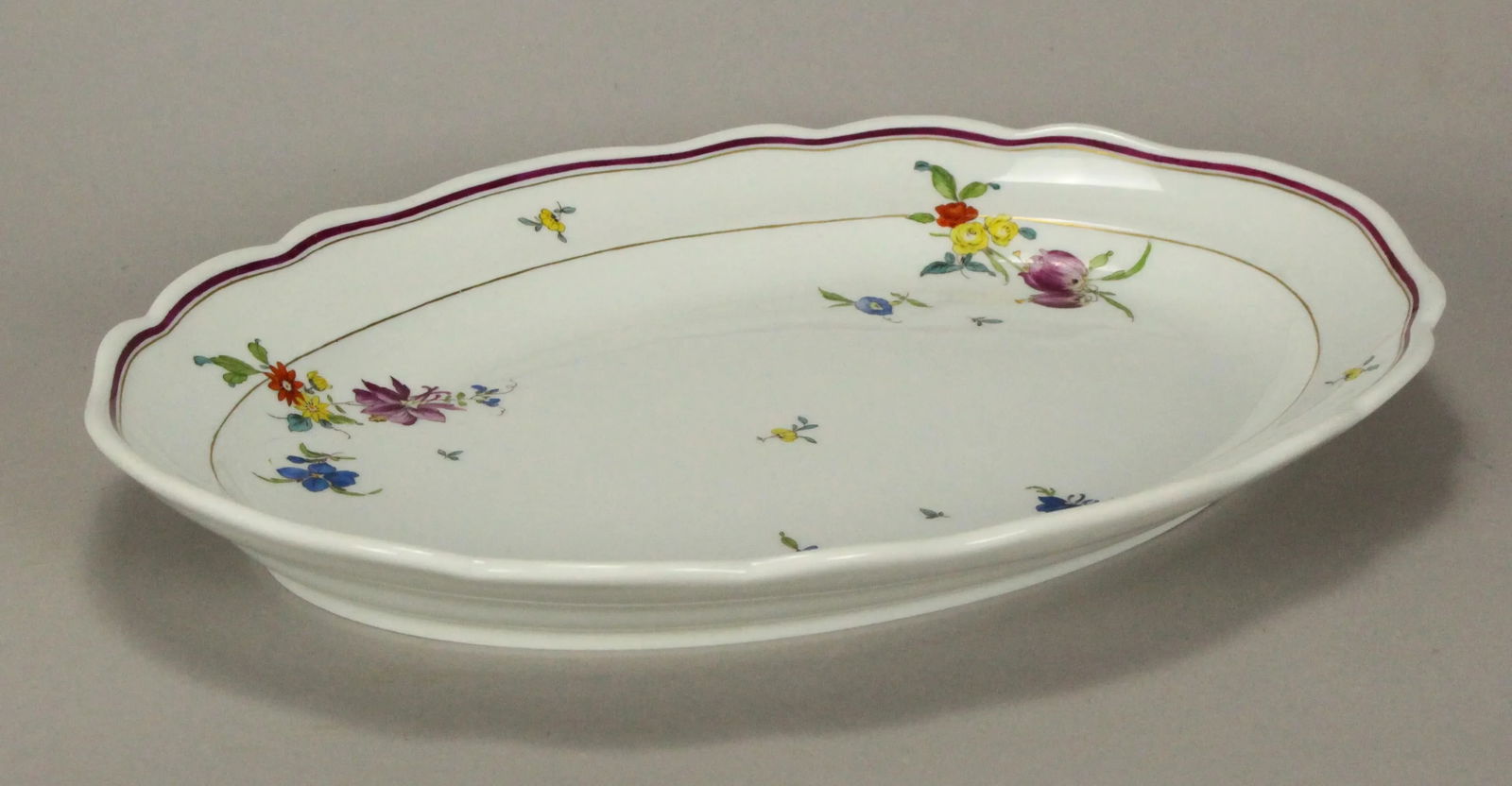 1800's Meissen Porcelain "Deutches Blumen" Scattered Flowers Oval Platter - 2