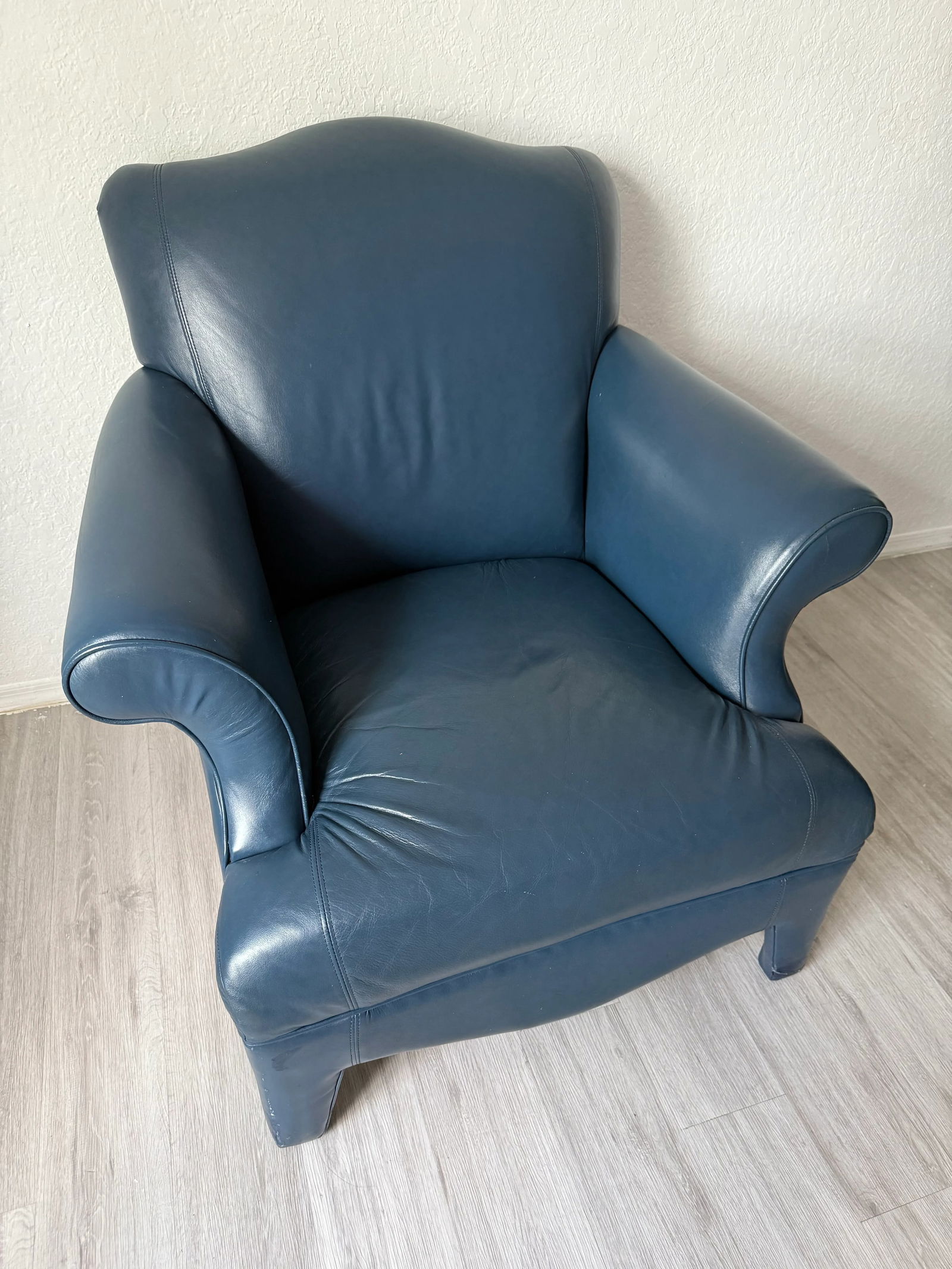 1990's Mid Century Donghia Navy Blue Leather Club Chair - 2