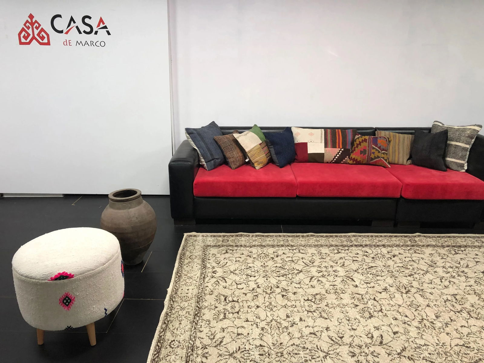 Vintage Faded Floral Design Turkish Anatolian Rug - 7