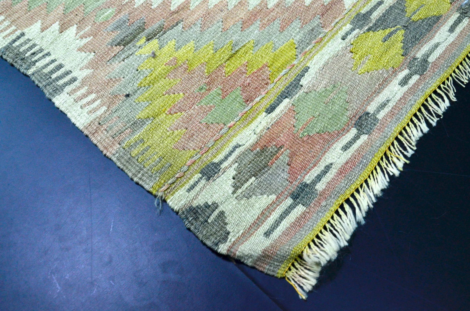 Vintage Geometric Design Turkish Handmade Kilim Rug - 8