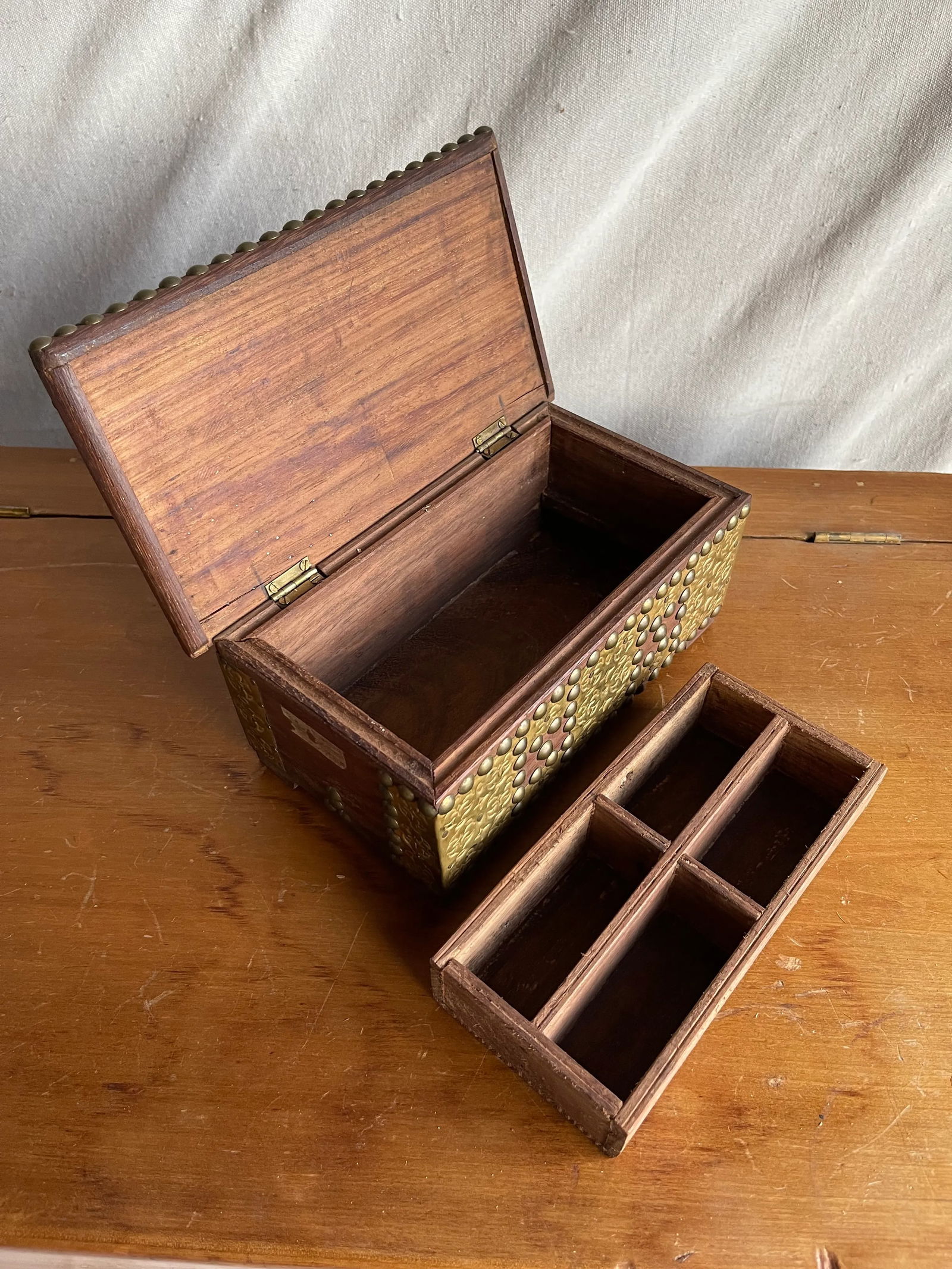 Antique Decorative Brass Studded Small Wooden Box - 9