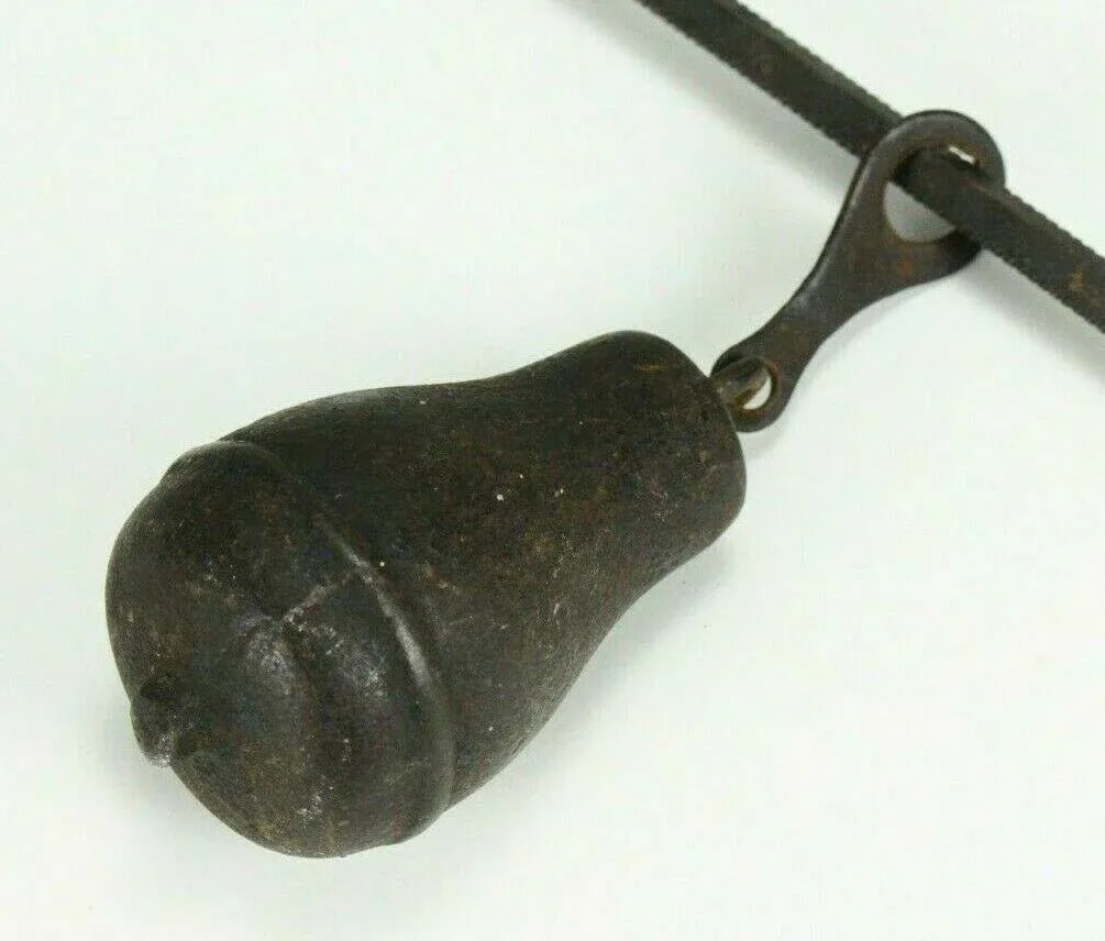 1800's Cast Iron Hanging Balance Beam Scale 3 Hooks Original Counterweight - 4