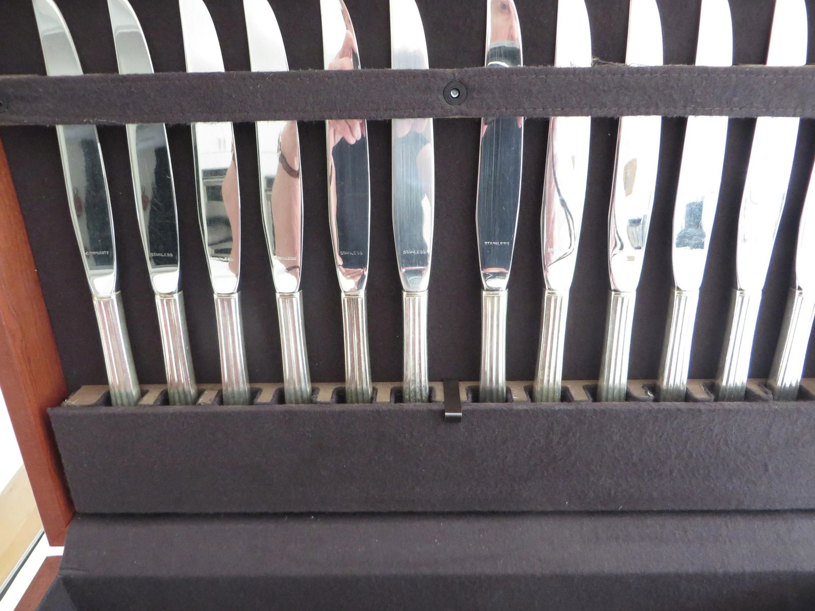 Vintage Silver Plate Flatware Set of 118 Pieces Coronation Pattern Oneida 1936 Double Deck Box - 11