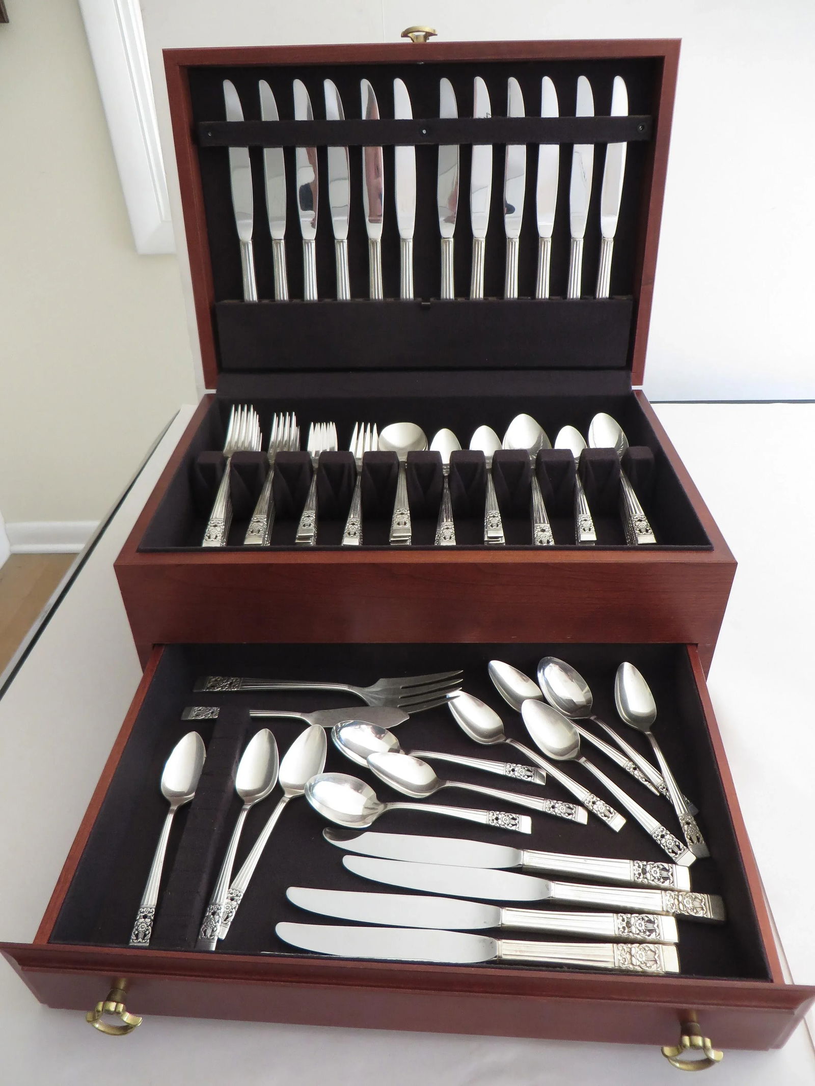 Vintage Silver Plate Flatware Set of 118 Pieces Coronation Pattern Oneida 1936 Double Deck Box - 13