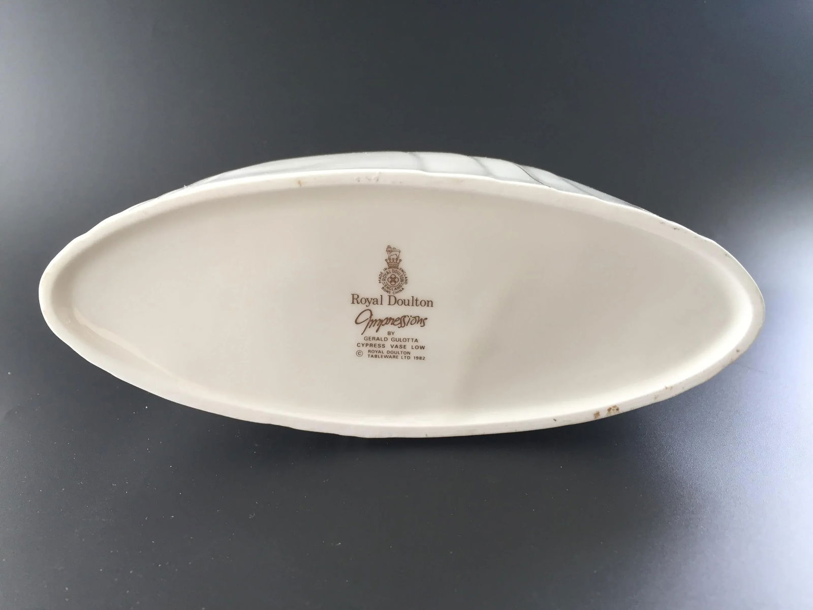 Vintage Royal Doulton Impressions Low Cypress Vase by Gerald Gulotta - 7