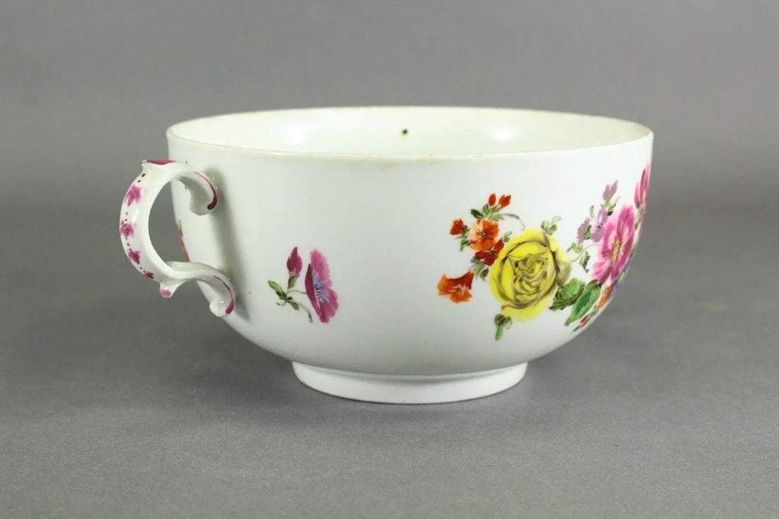 Circa 1756 Vienna Porcelain Ecuelle Bowl & Cover W. Strawberry Knob - 9