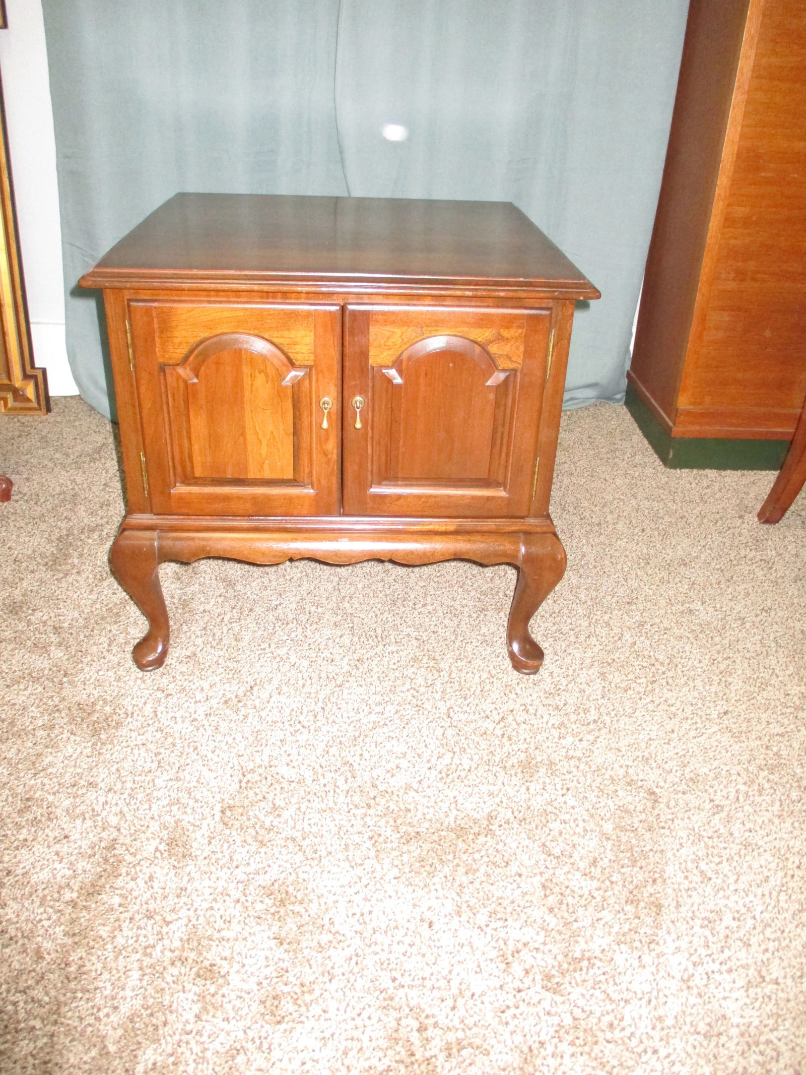 1980s Ethan Allen Georgian Court Square Cherry Cabinet - 2