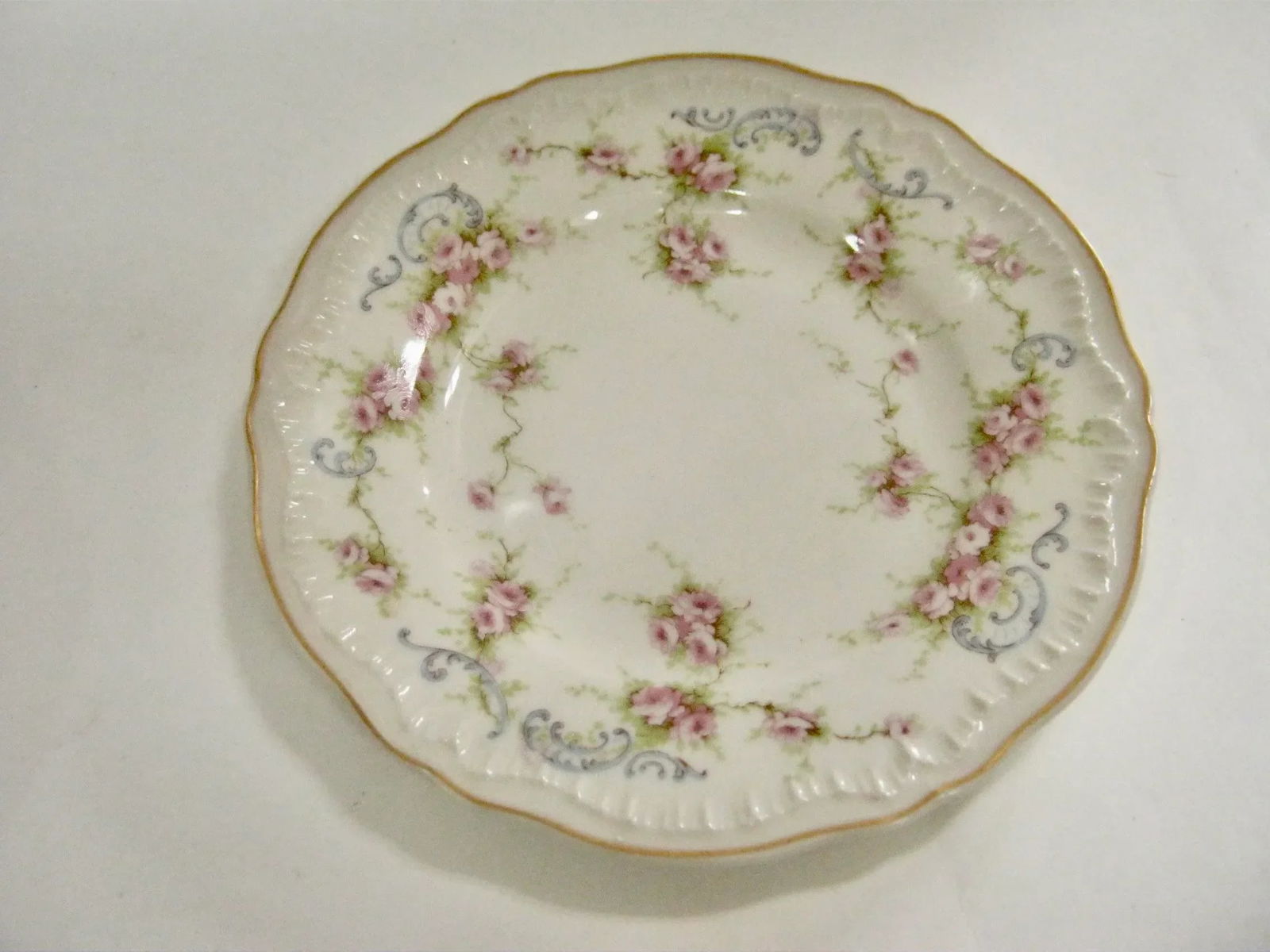 Early 20th Century Floral Haviland Dessert Plates, Set of 8 - 3