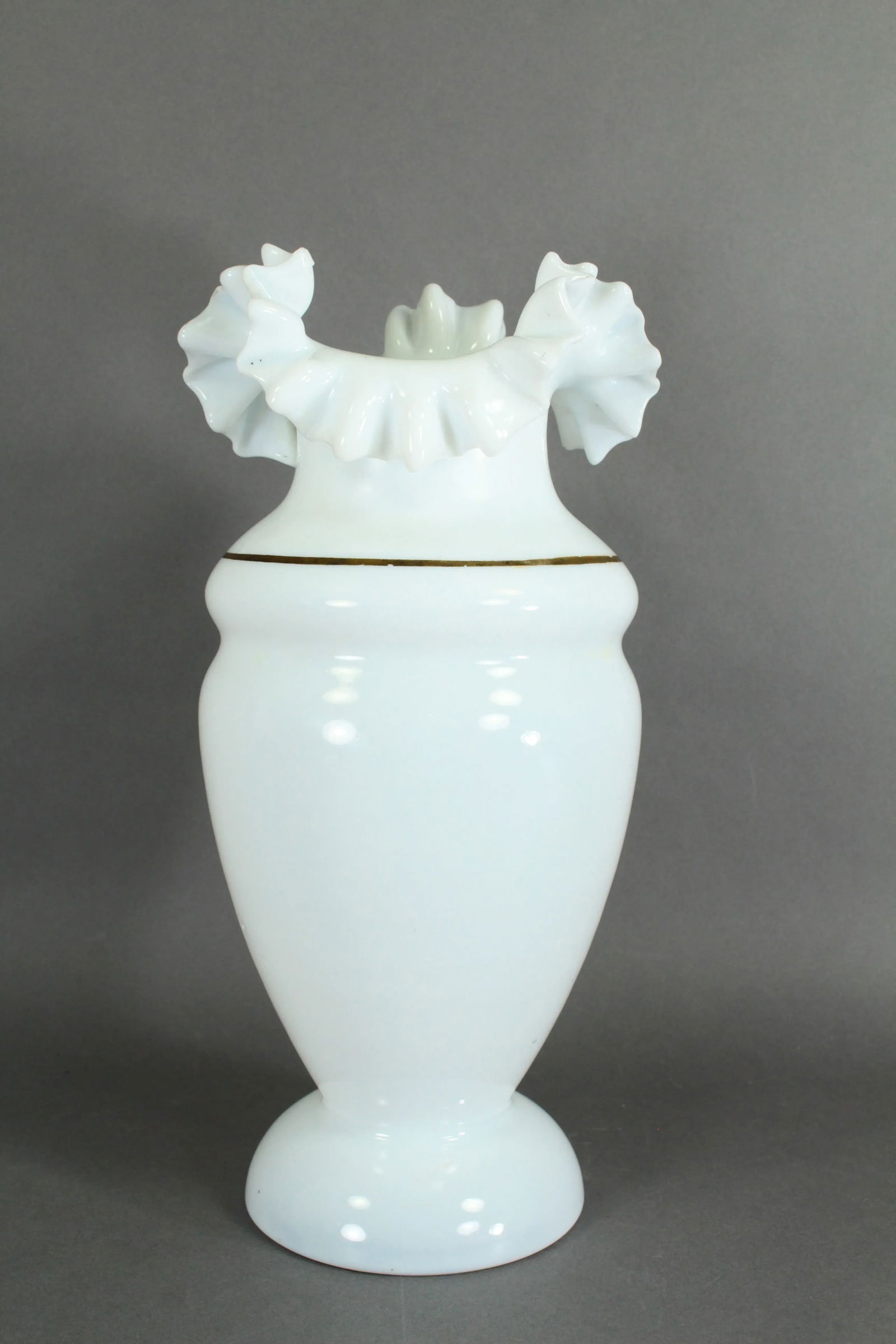 Victorian 19th/20th Century Bristol Glass Vase Opaque White With Ruffled Top - 2