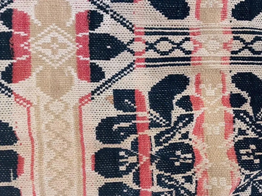 Antique Mid 19th Century Reversible Coverlet - 5