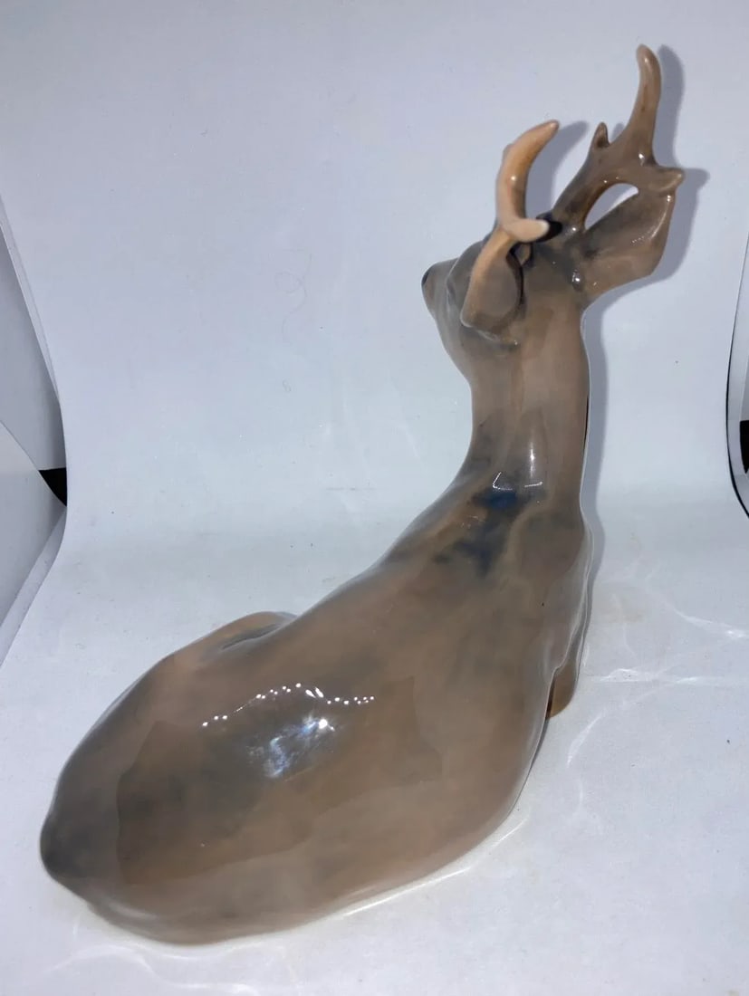Vintage 1950s Royal Copenhagen Denmark 756 Resting Deer / Buck Porcelain Figurine - 2
