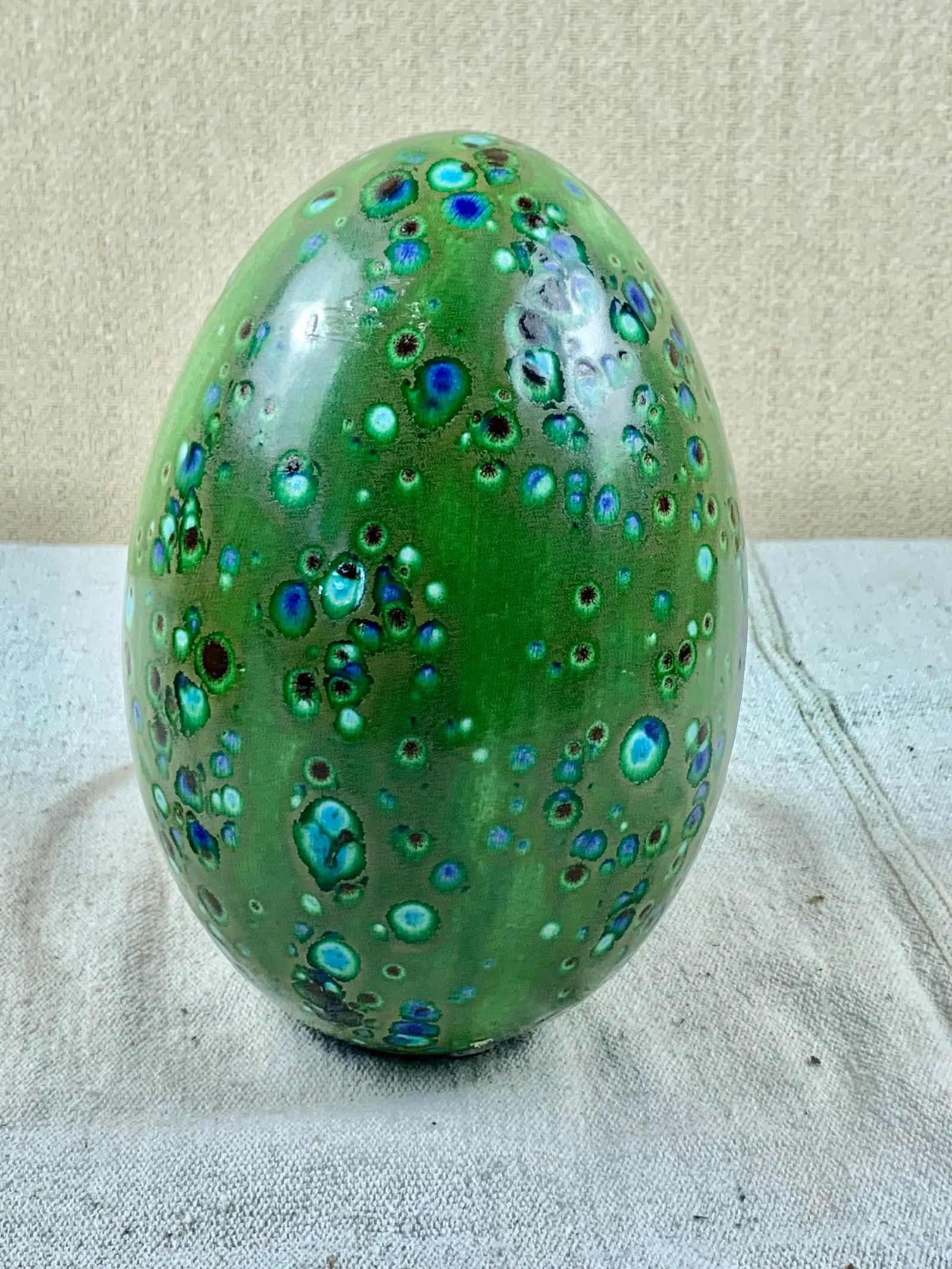 Vintage Large Green Speckled Ceramic Egg - 2