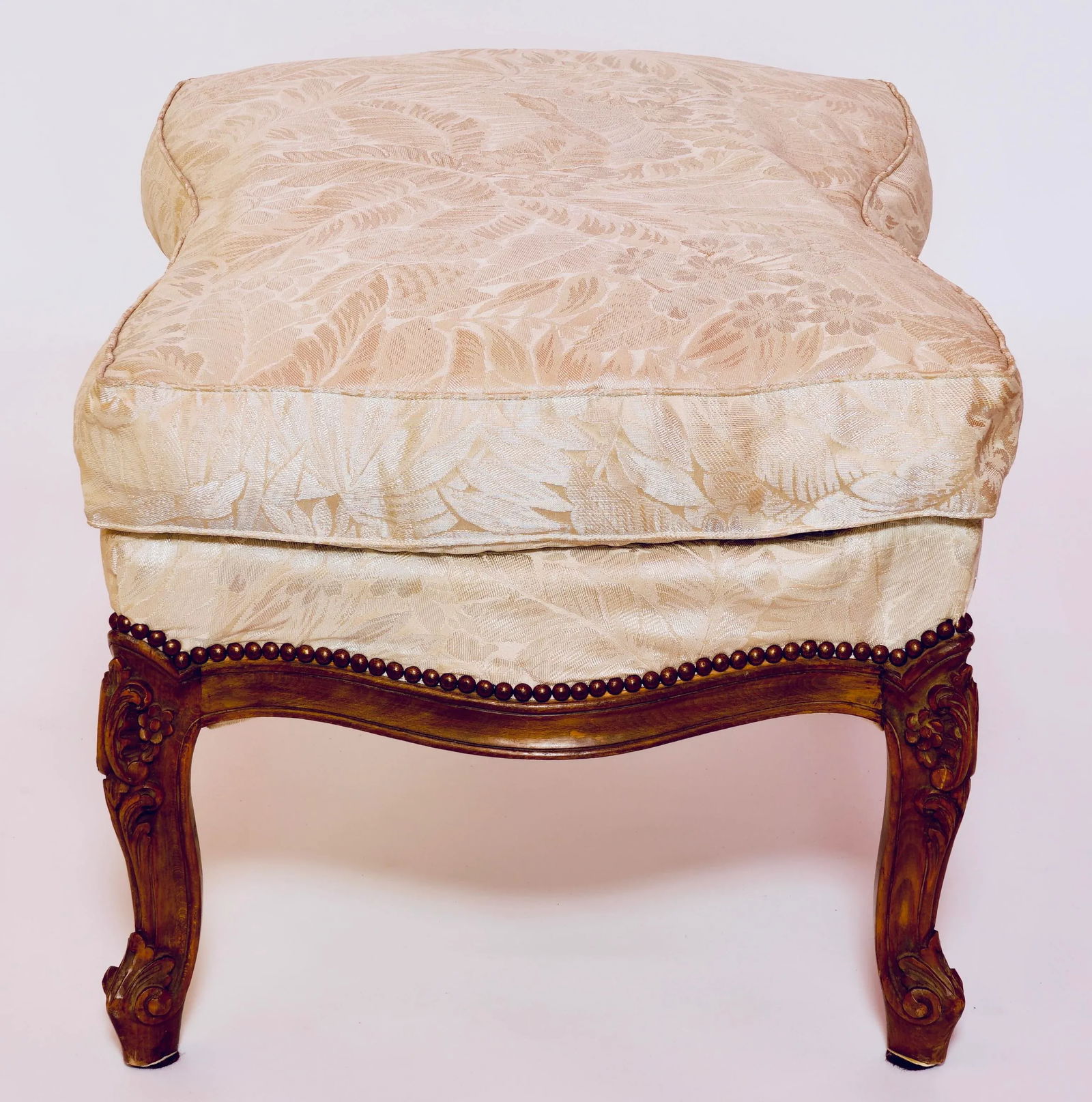 20th Century Louis XV Style Upholstered Ottoman - 3
