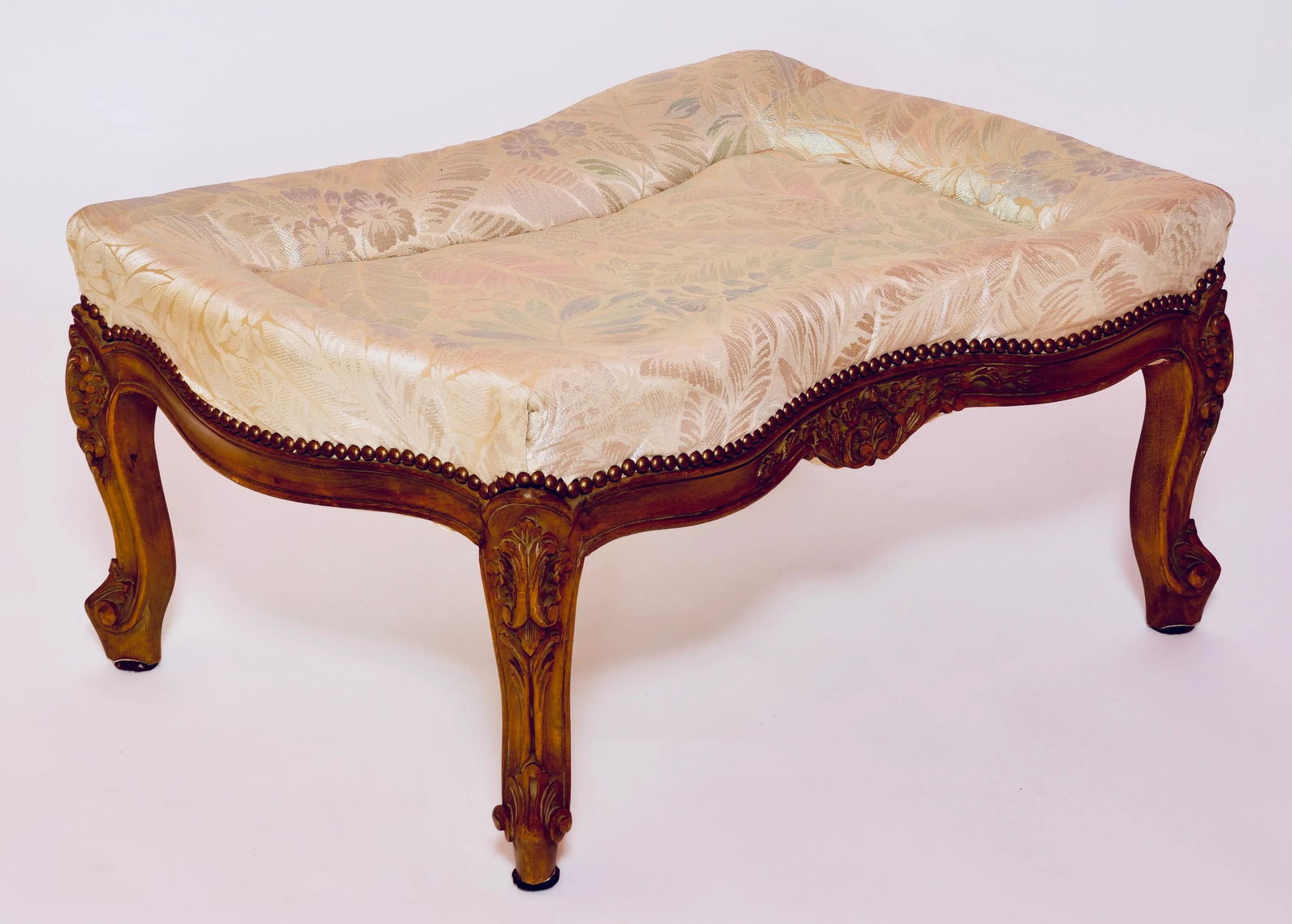 20th Century Louis XV Style Upholstered Ottoman - 7