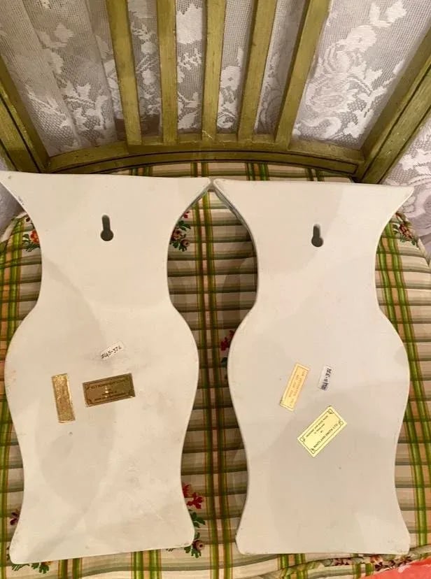 Pair of Maitland-Smith Floral Wall Vases / Sconces - 3