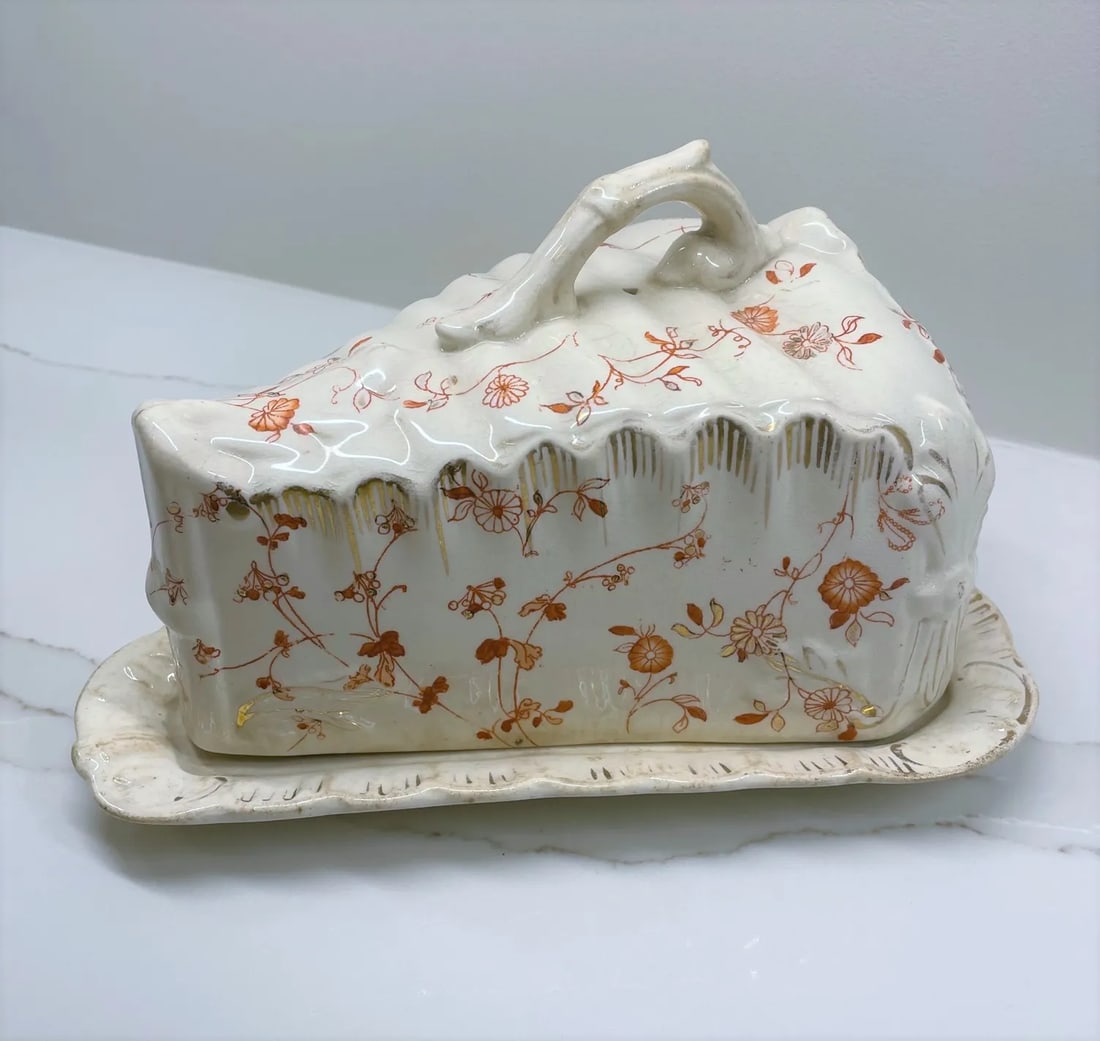 Antique 19th Century English Majolica Covered Cheese Dish - 11