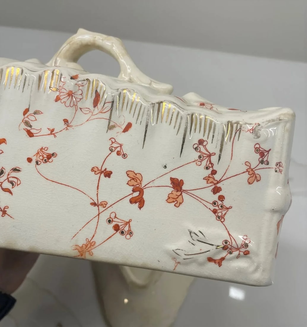 Antique 19th Century English Majolica Covered Cheese Dish - 4