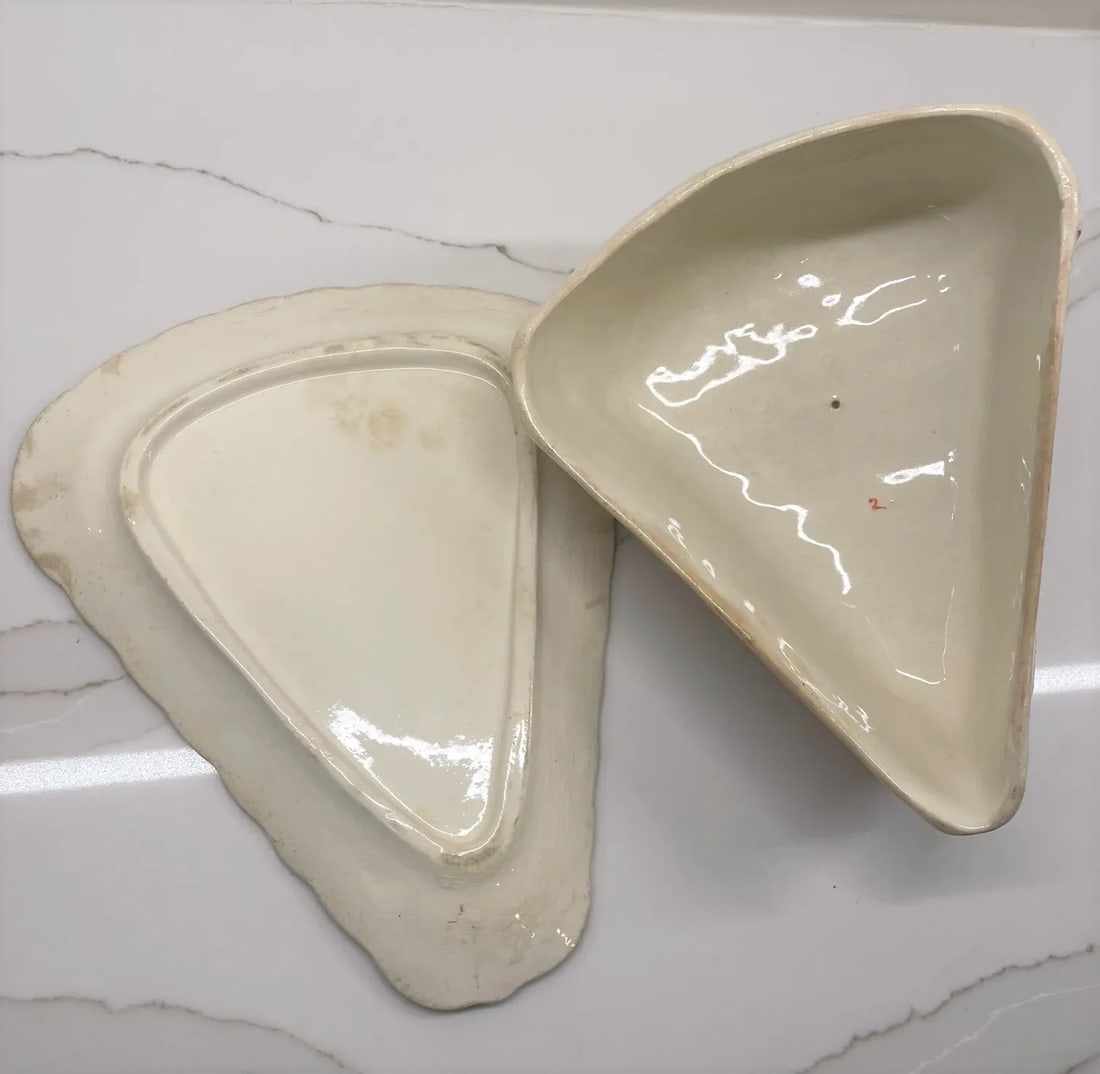 Antique 19th Century English Majolica Covered Cheese Dish - 8