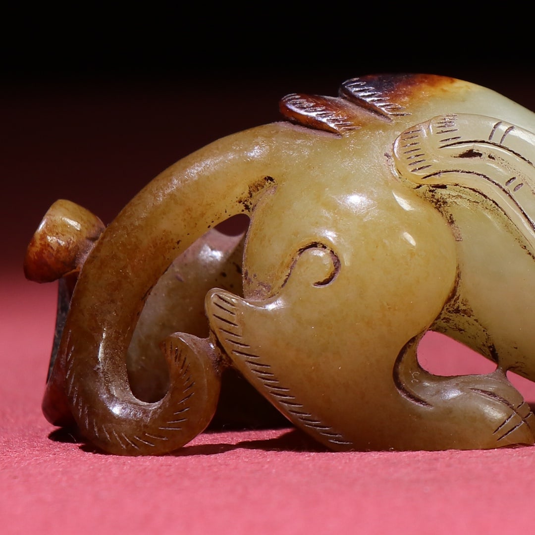 Old Chinese Hetian Jade Beast Statue - 2