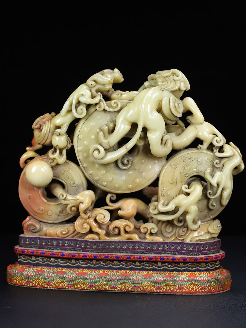 Chinese Shoushan Stone Hand Carved Chi Dragon Seal Statue - 8