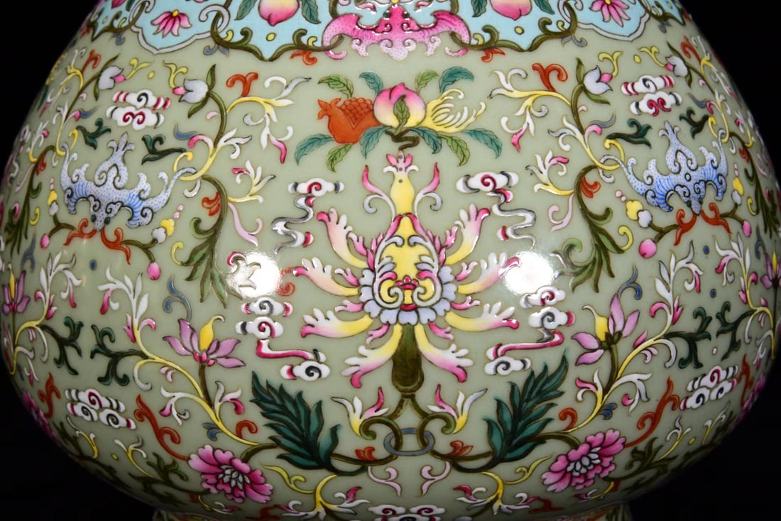 Chinese Gilt Gold Famille Rose Flower Porcelain Vase w Qinalong Mark - 8