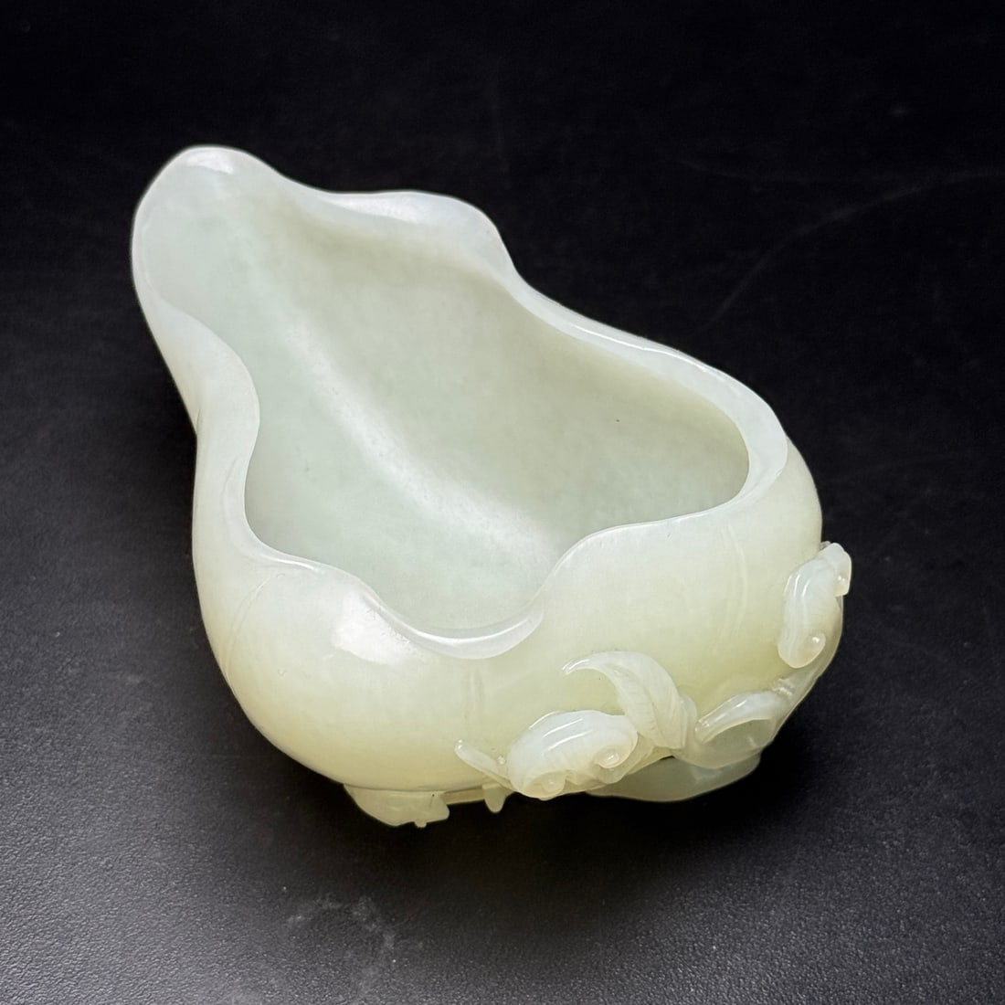 Chinese Hetian Jade Brush Washer (1 of 9)