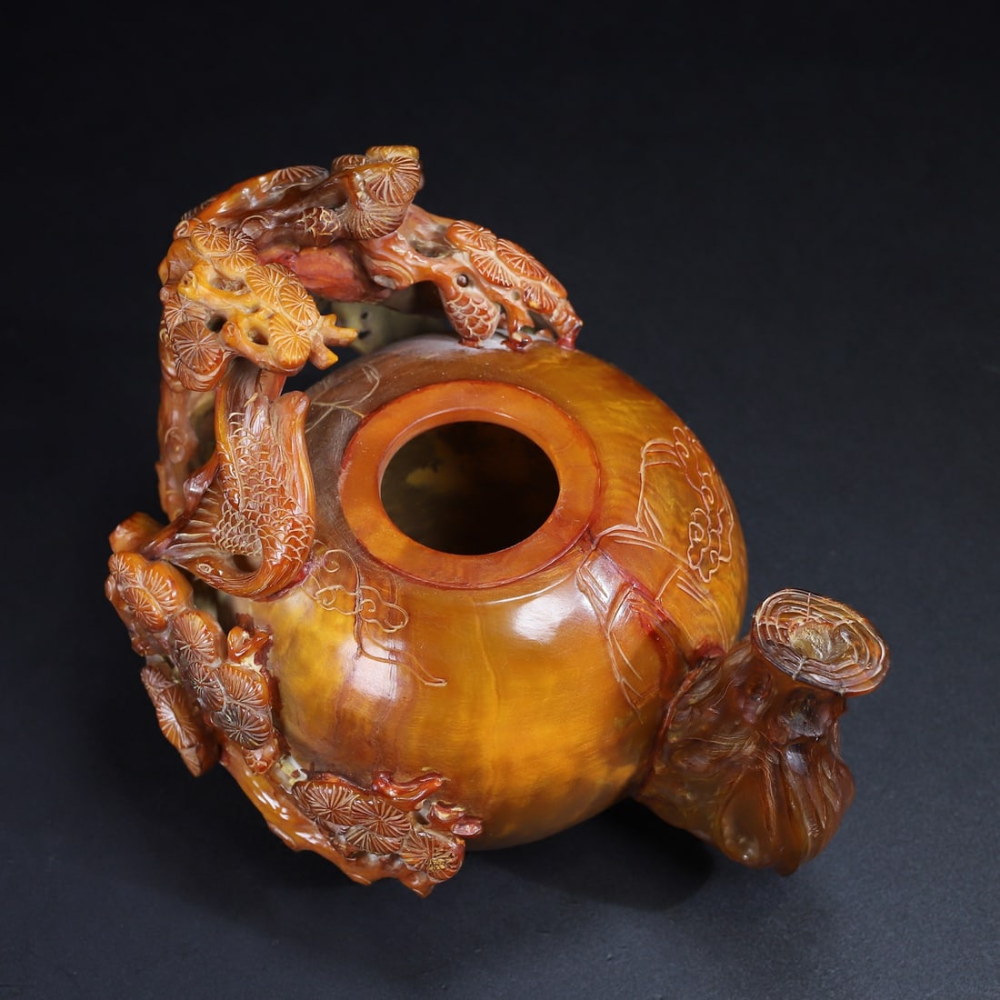 Old Ox Horn Hand Carved Crane & Pine tree Teapot - 8