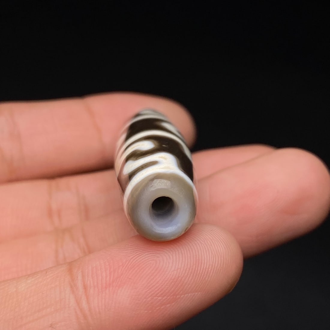 Old Tibetan Three Eyes DZI Agate Pendant - 9