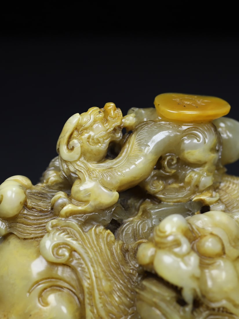 Old Chinese Shoushan Stone Beast & Chi Dragon Seal Statue - 4