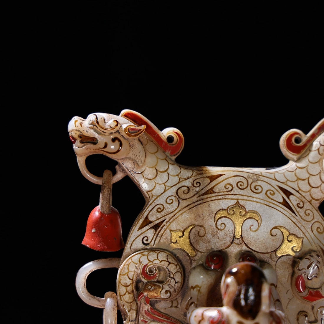 Chinese Qing Dynasty Hand Drawn Hetian Jade Beast Statue - 8