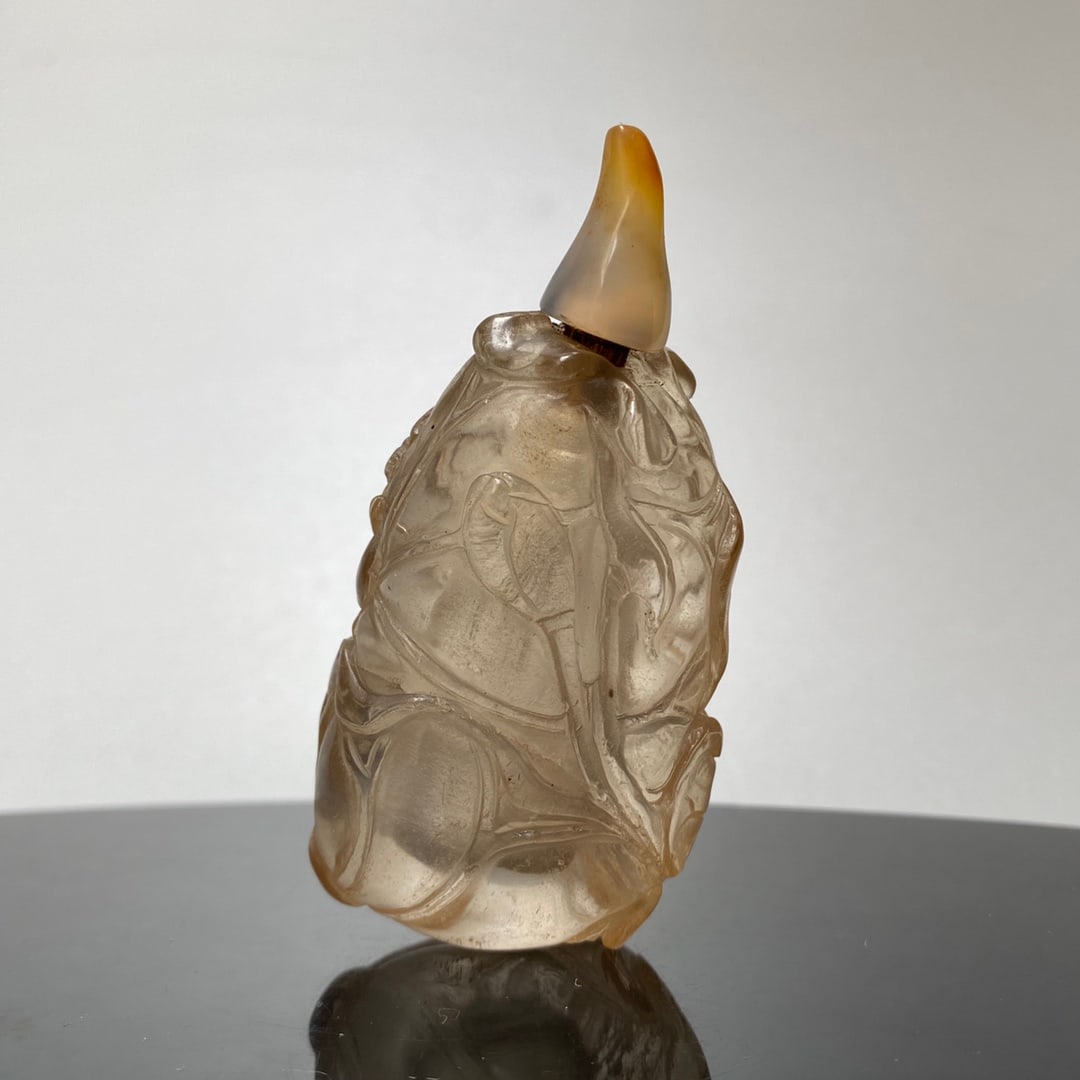 Old Chinese Crystal Lotus leaf Snuff Bottle - 4