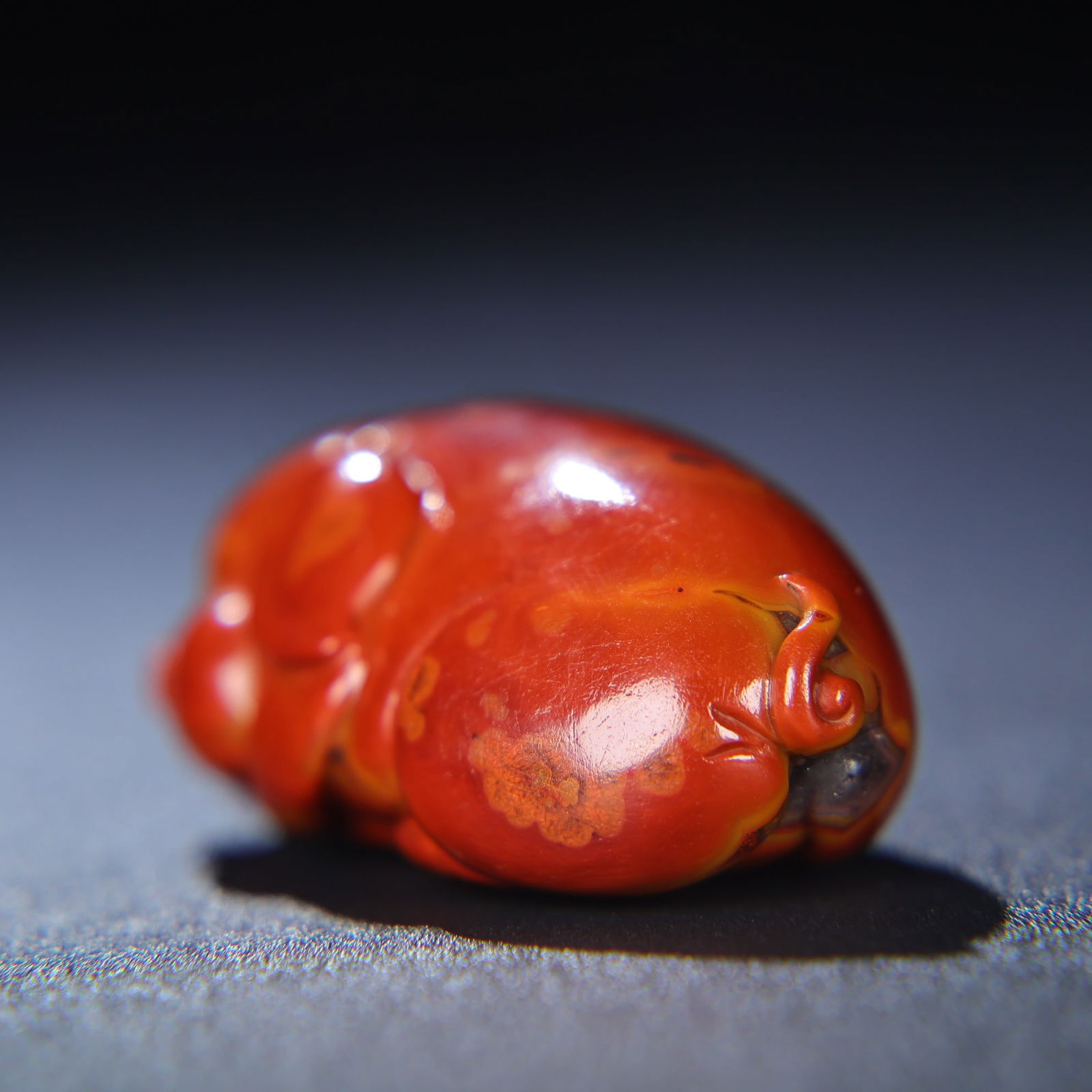 Chinese Zhanguo Hong Agate Small Pig Statue - 4