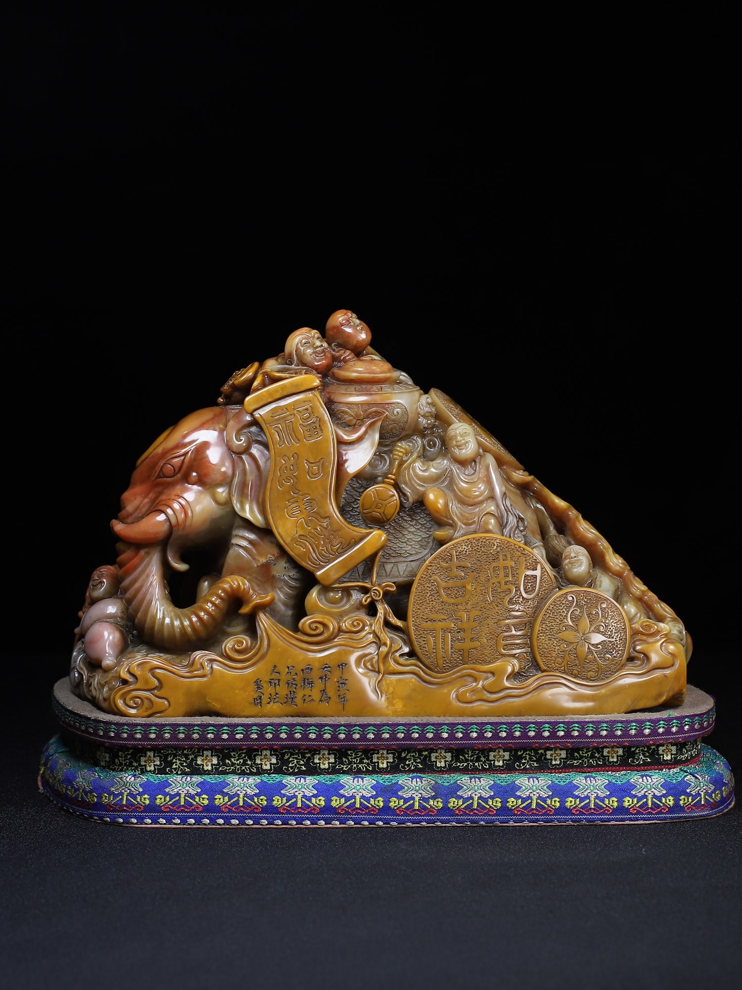 Old Chinese Shoushan Stone Hand Carved Elephant & Arhat Seal Staue (1 of 10)